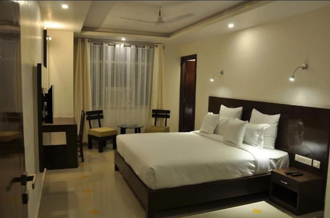 Jaipur B&B Hotel Exterior photo